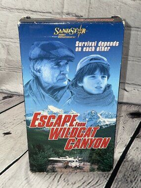 Escape From Wildcat Canyon 1998 VHS Tape, Dennis Weaver, Family Film